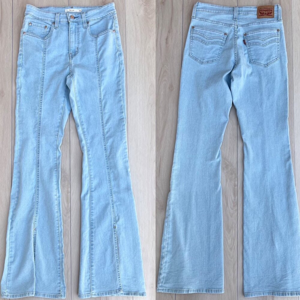 Levi's Light Blue Flare Jeans - Wide Leg